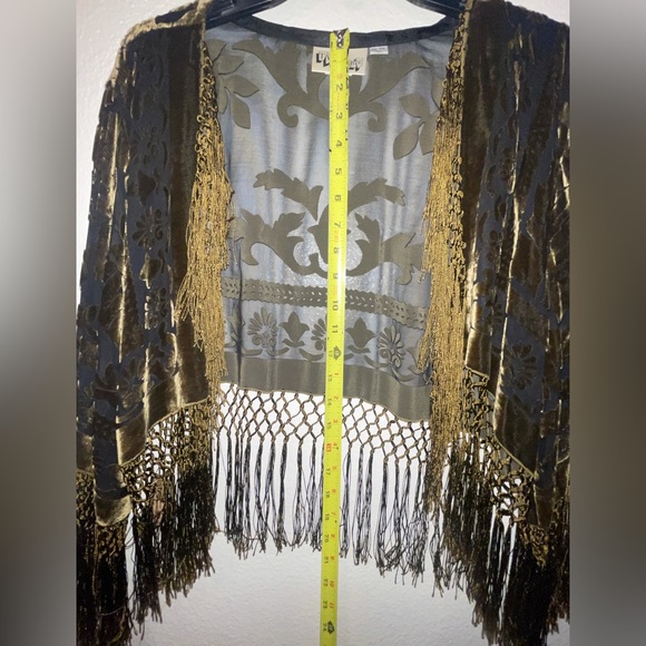 One size top - Picture 8 of 11